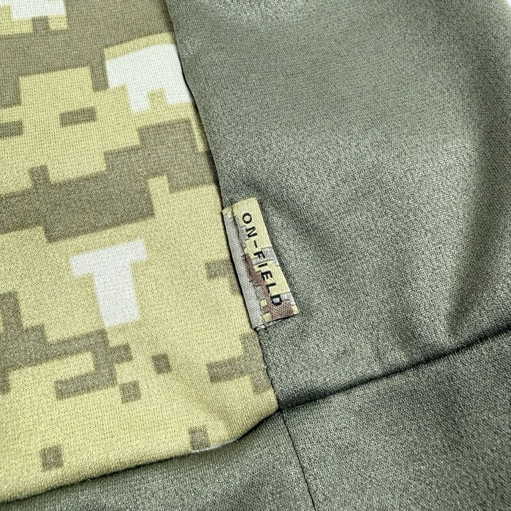Dallas‎ Cowboys Nike Therma-FIT Salute Service Hoodie 2022 Men's Large Camo NFL